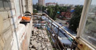 Демонтаж балкона Хабаровск, цена от 2944 руб.